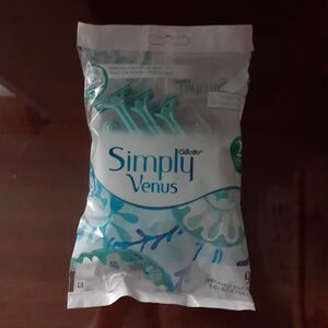 Gillette Simply Venus Disposable Razors 9 Total women's shaving razor 2 blades